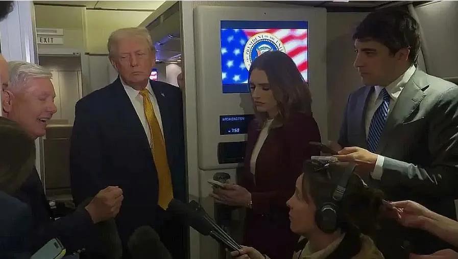 对委内瑞拉入侵的成功，让老特现在彻底飘了。他在点了一堆国家的名字进行军事威胁之后