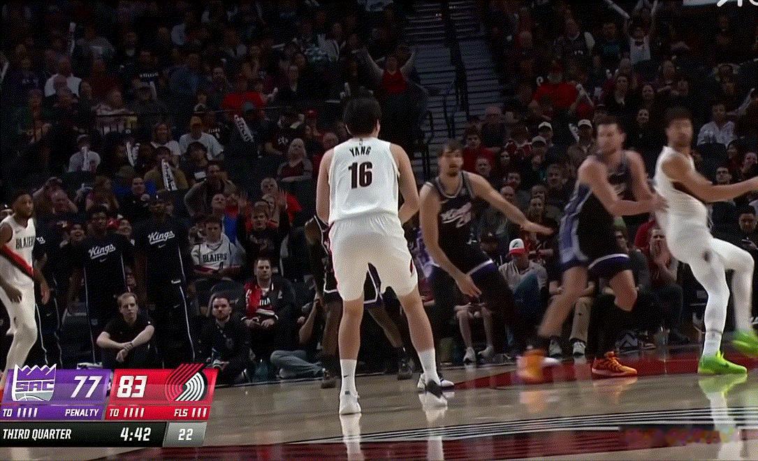 就这两个三分球彻底奠定了杨瀚森在NBA站住脚跟的地位！可别小看了杨瀚森投进三