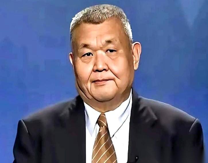 一个70多岁的老头，突然站出来给国民党扔了颗“深水炸弹”。这个70