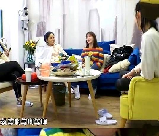 沙溢这事儿办得，差点把我“送走”。半年前，我托他牵线一位我很欣赏的同行。他满