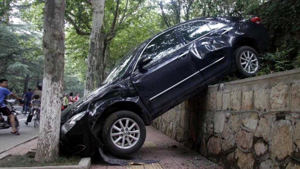 直接拉到1分30秒看吧。