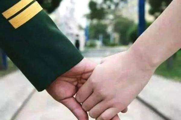 “军婚不能破坏！”湖南辰溪，已婚男子与女同事发展成婚外情，并保持4年之久，后女同