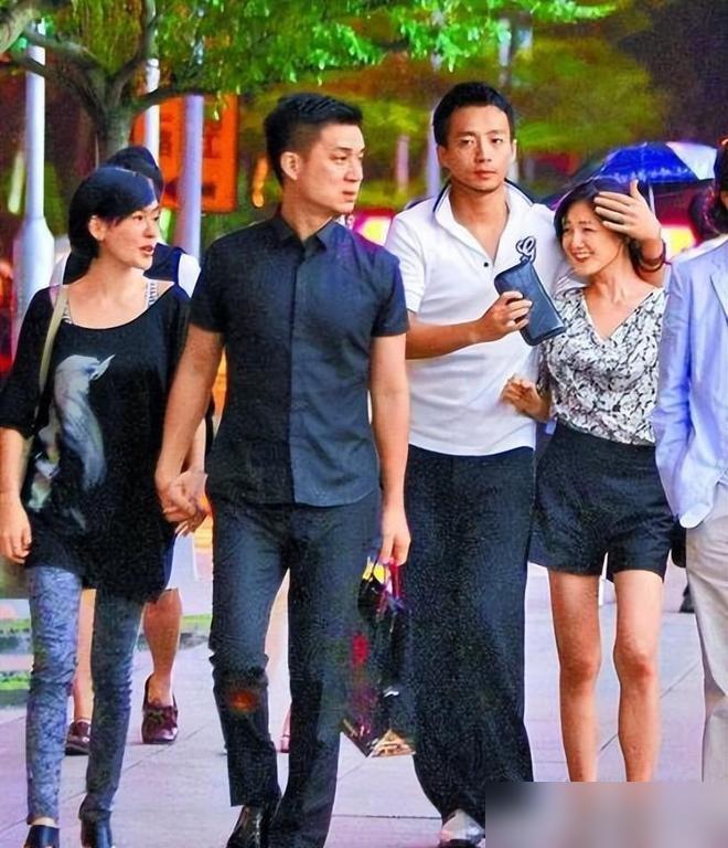 小S自爆19年婚姻，老公竟有长达11年不碰她？这豪门到底怎么了！节目中她哭