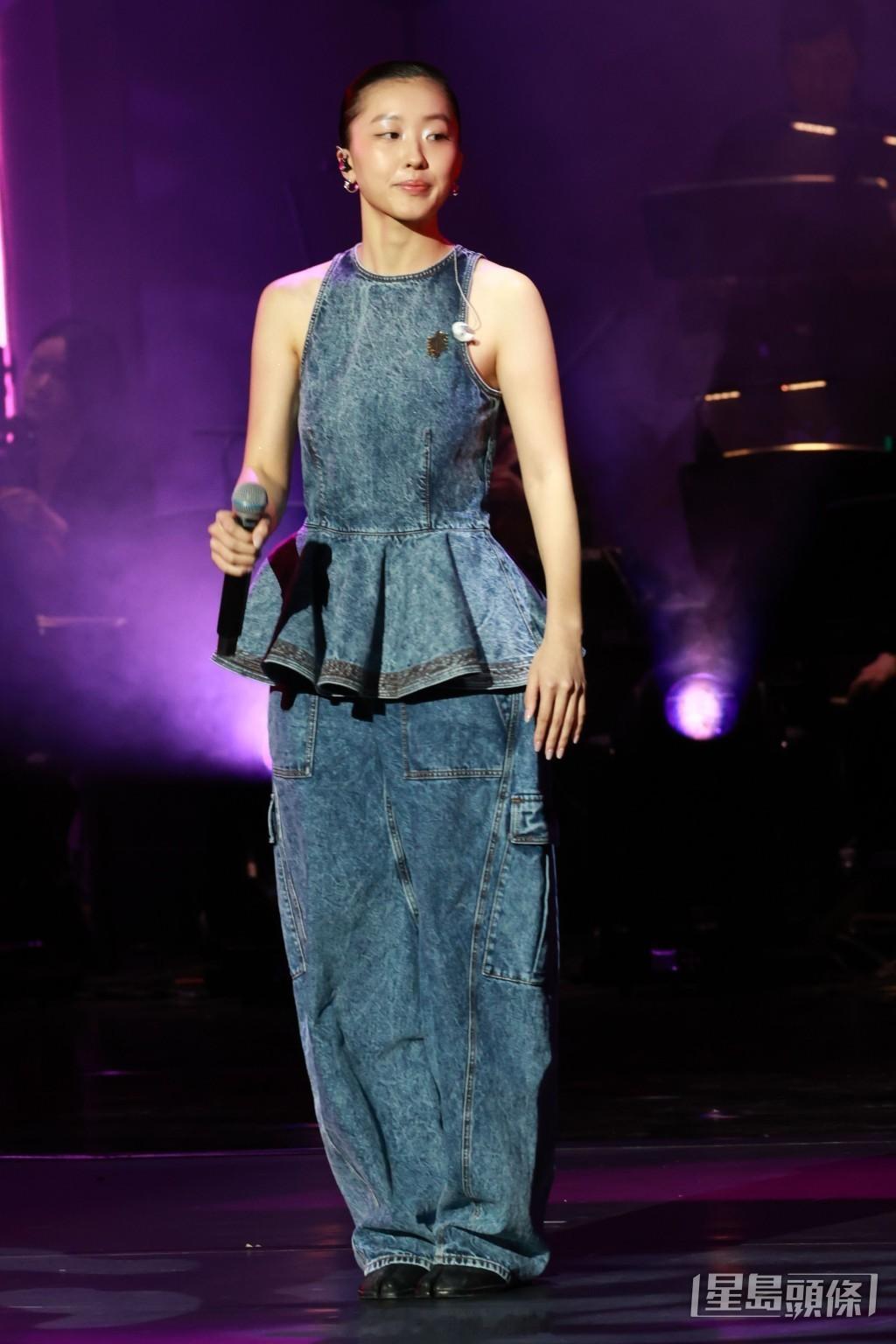 星岛：十大中文金曲奖2026｜康堤首度承认恋情，男友为网球一哥黄泽林男友身在外地