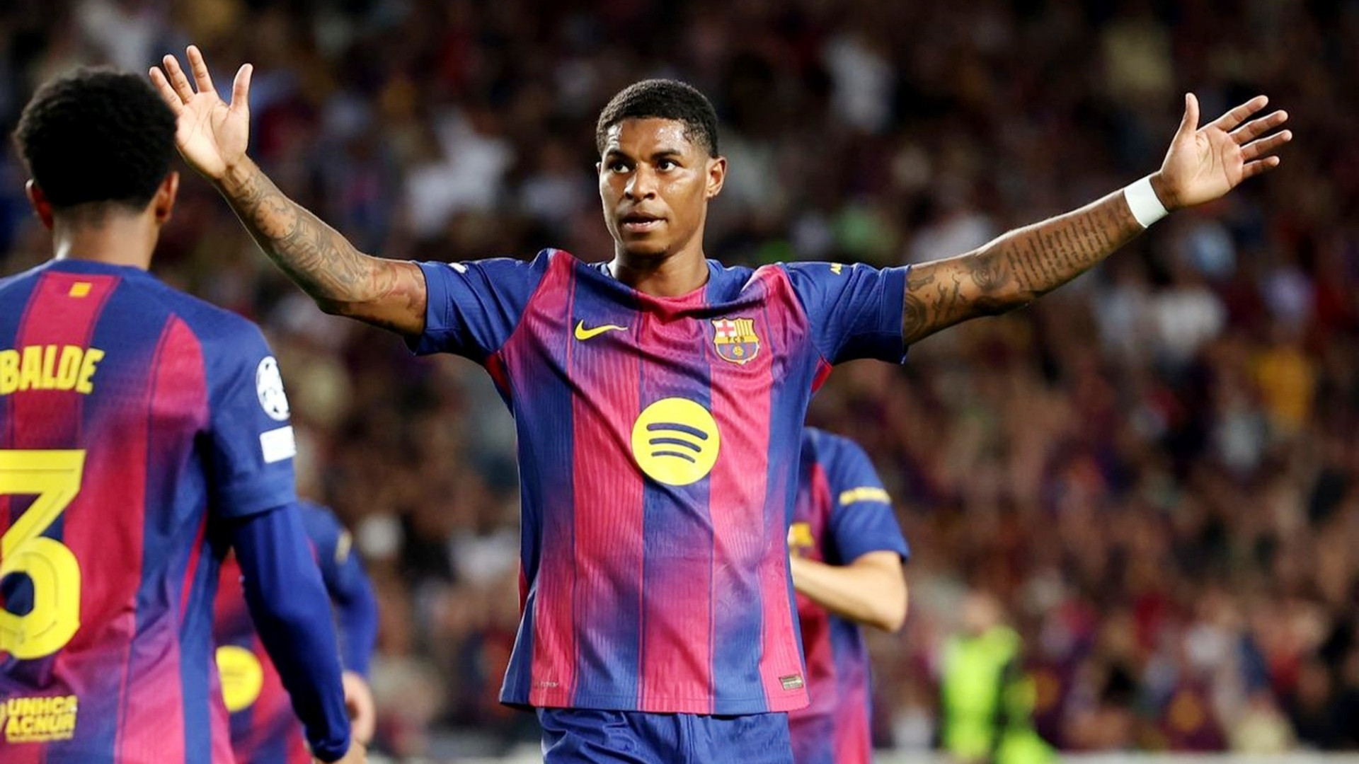 巴塞罗那已经与拉什福德就续约的合同条款达成了协议。他们希望与曼联重新谈判这笔交