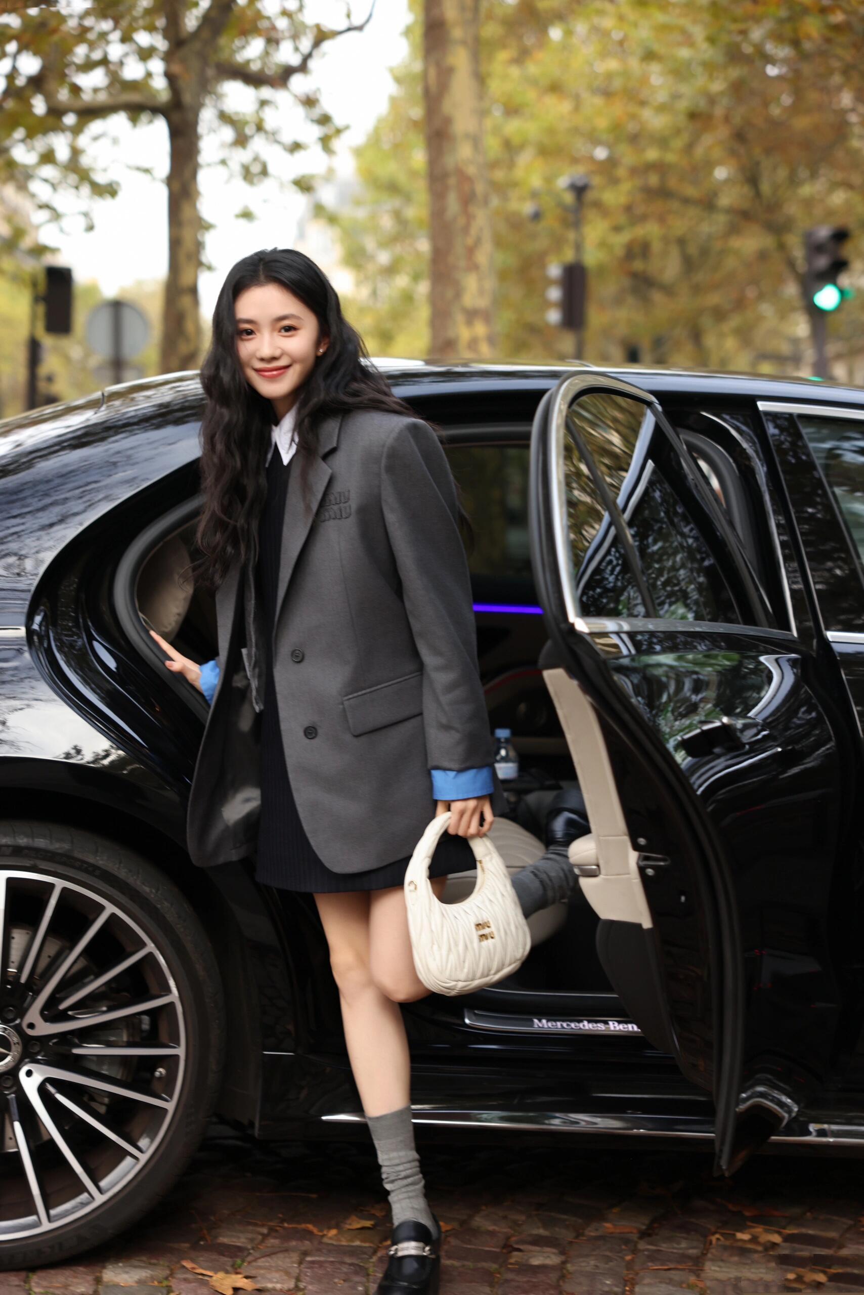 miumiu签了三个00花MiuMiu真的很会选人～​​​​