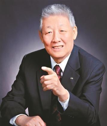 1950年，一名哈工大的学生一时嘴馋，就跑到食堂吃了一顿红烧肉，却没承想，这不