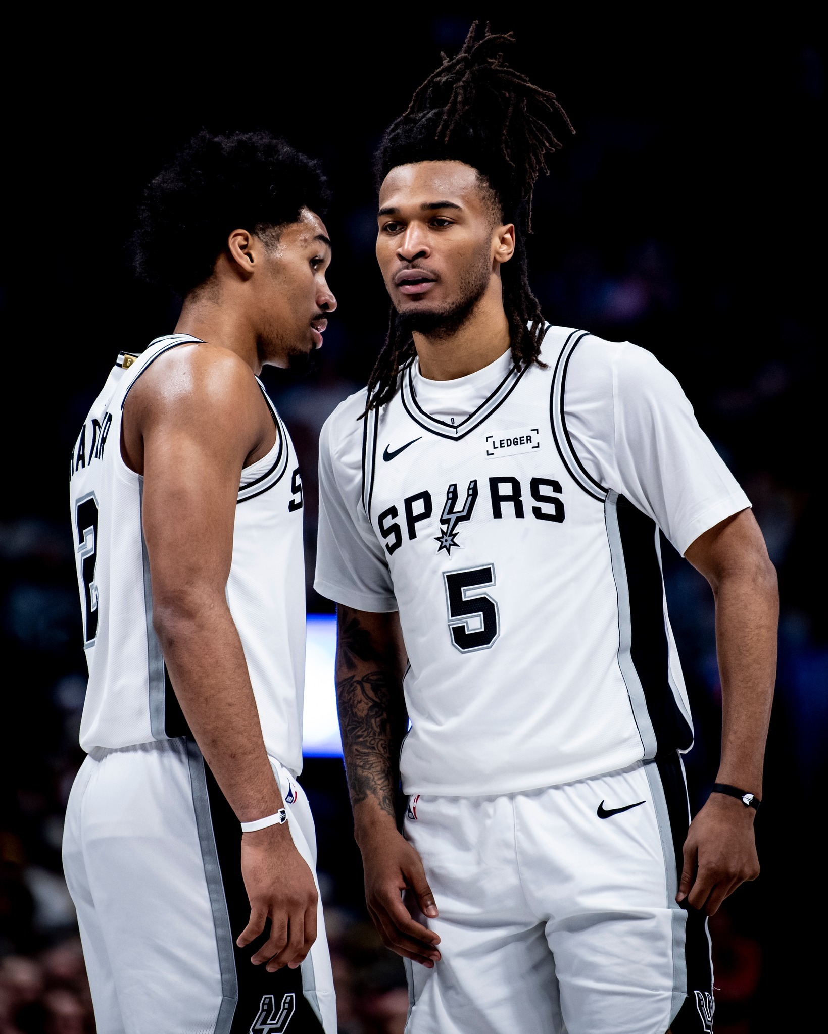🔥巴克利：哈珀和卡斯尔未来10年都会让联盟里其他后卫头疼近日，前NBA查尔斯-巴克利在一档播客节目