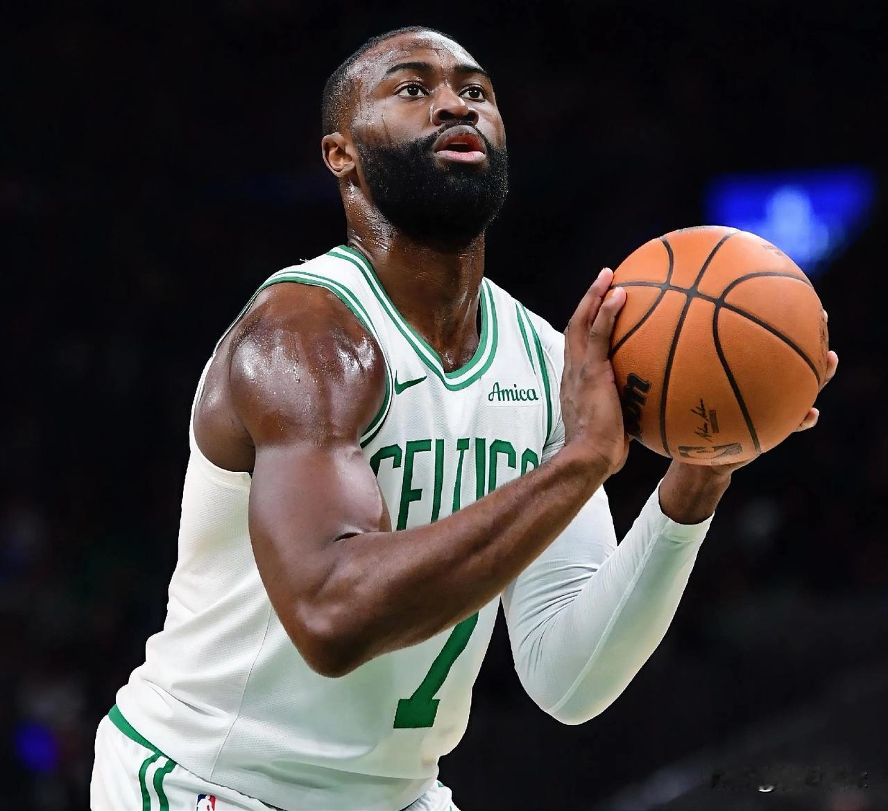 NBA常规赛第一阶段结束后，凯尔特人队内总得分排名一览：01、布朗，