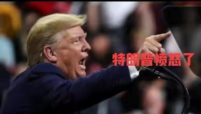 美国总统特朗普又是派军舰，又是派战斗机开到委内瑞拉周边海域，想着委内瑞拉总统马杜