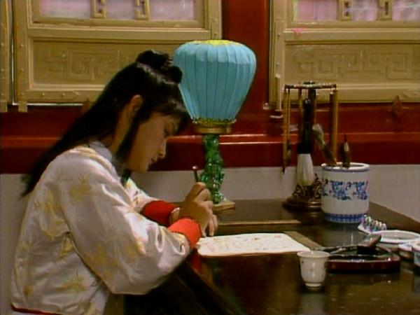 如果有人对宝玉说：“你不好好读书、考科举、当官，你们家衰败了，你的姐姐妹妹就会受