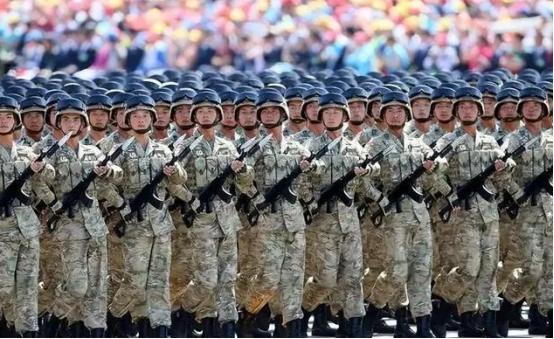 以解放军现在的实力，哪些国家能够打败中国？美军掰着手指头数了半天，最后只憋出两个