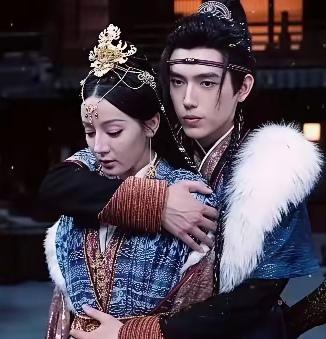 还是那句话，同行衬托，最为致命。迪丽热巴《白日提灯》扑街，真不是剧本太差，主