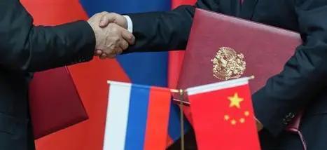 乌克兰终于看明白：俄罗斯背后真正的靠山，不是伊朗，不是朝鲜，而是中国。但更让人意