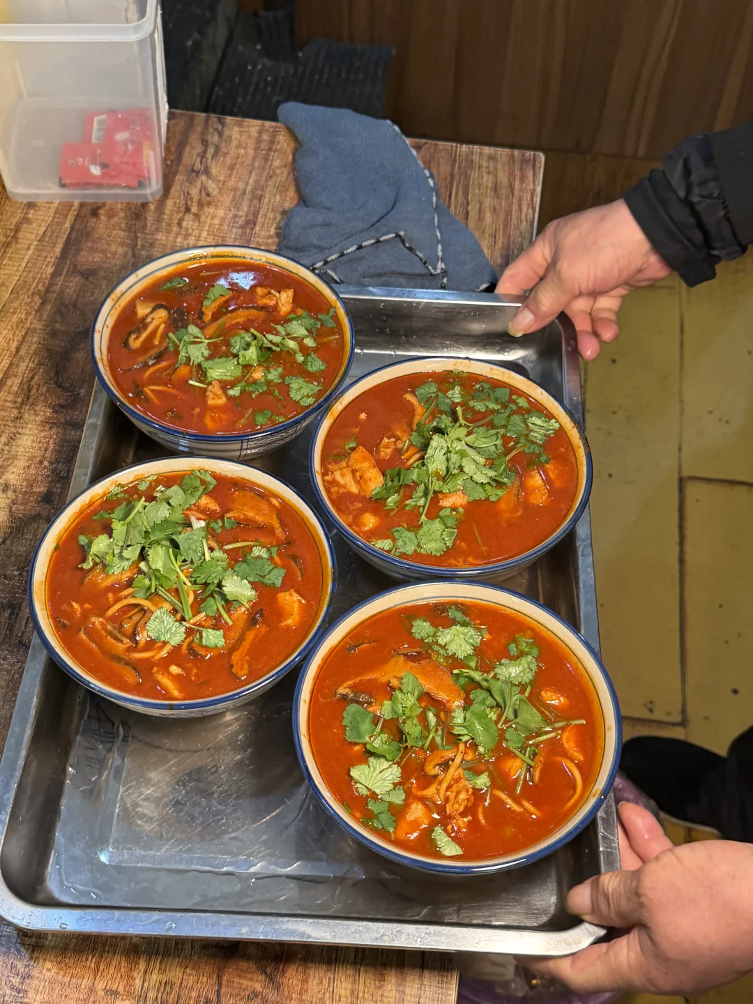 在郑州记住这位爷爷☺️！！！