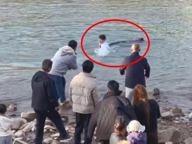 兰大博士生英勇跳黄河救人：来自安徽的英雄事迹感动网友