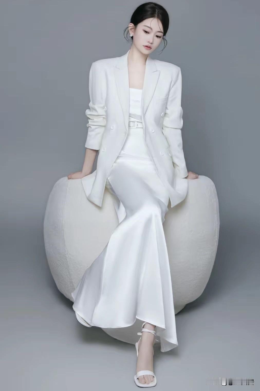 最顶级的清醒，就是做到了这两点：第一：答应别人的事情，尽量做到。说到，