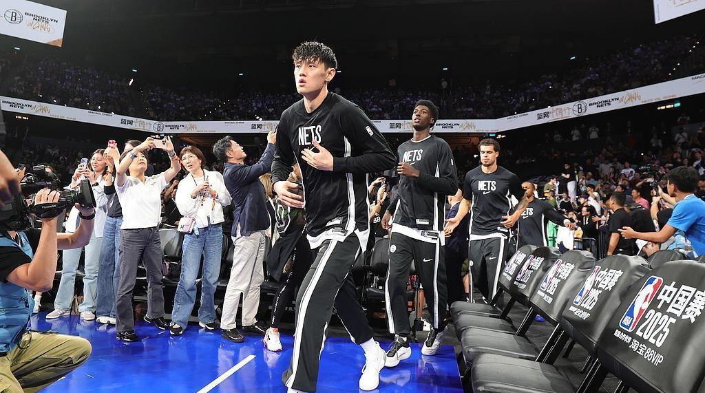 恕我直言！NBA中国赛不上中国球员，既然篮网不给曾凡博上，球迷也就不看，既然是想