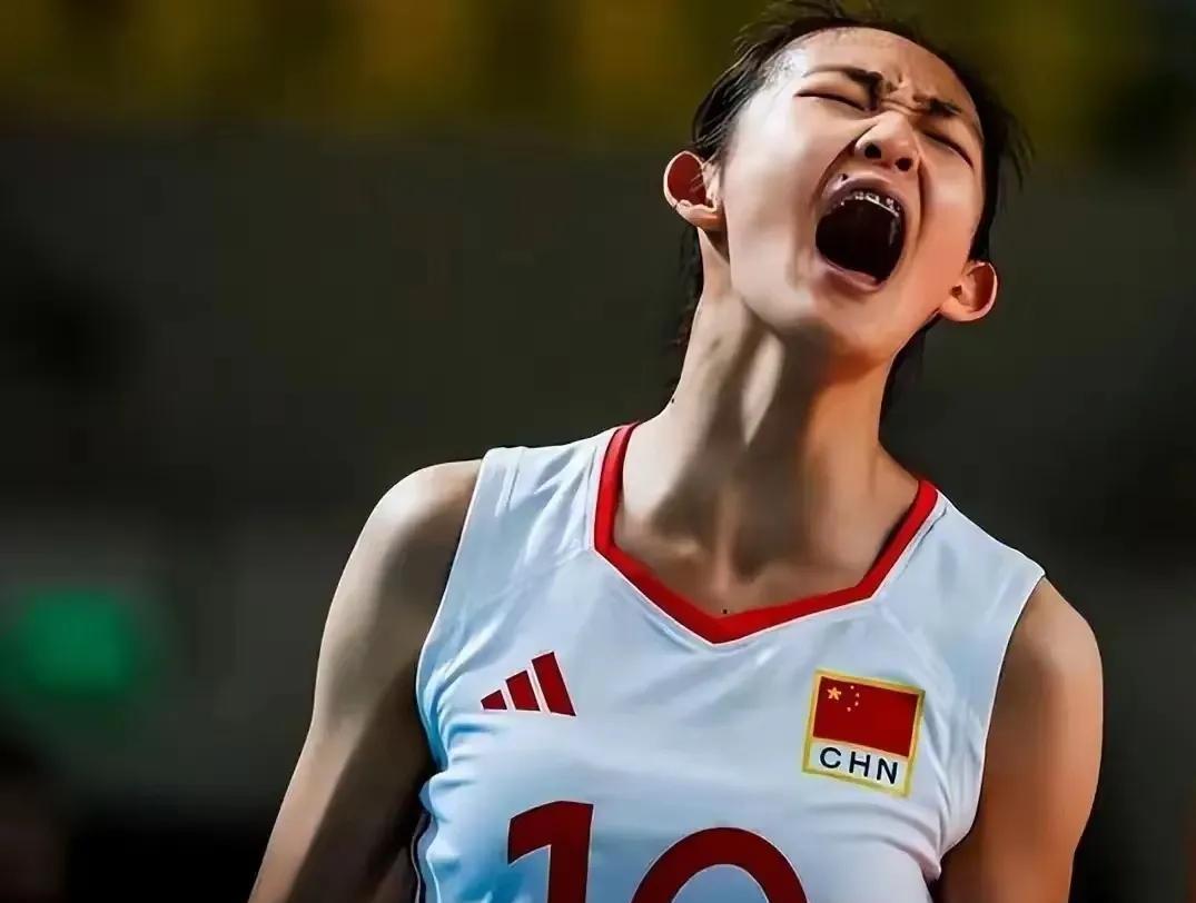中国女排新增5名球员，“小朱婷”引人关注2025年世界女排联赛即将开打，中国女