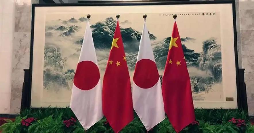 中方下狠手制裁！高市陷下台危机，48小时内日方急访华求放过高市早苗涉台挑衅