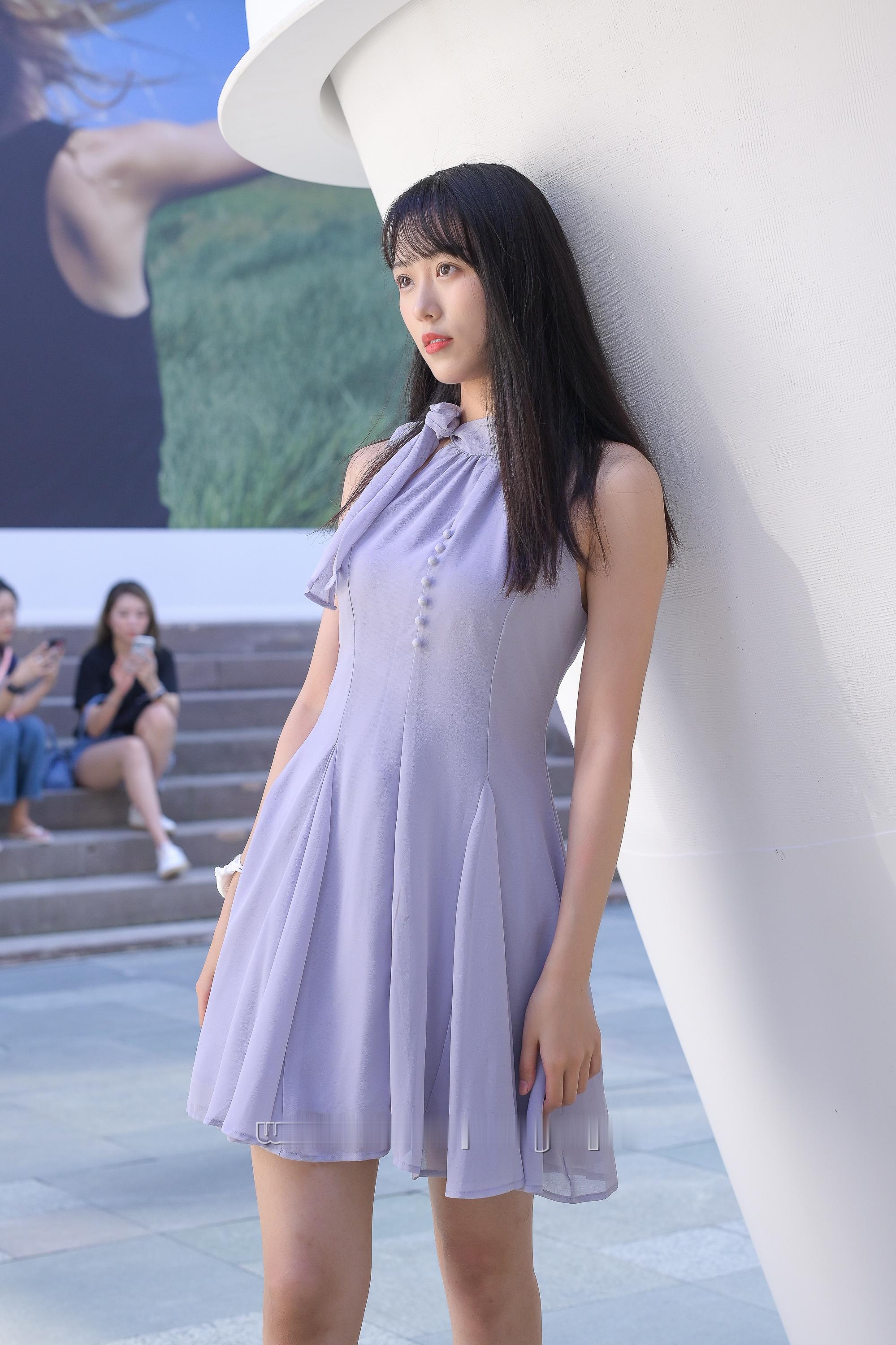 紫色纱裙，优雅魅力女神~~