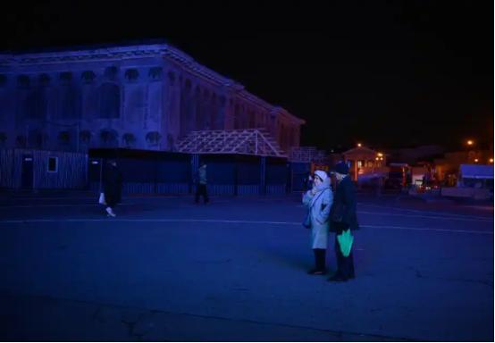 这一次乌克兰真的是挺不住了，倒在了第4个冬天。零下15度的基辅，6000栋公寓