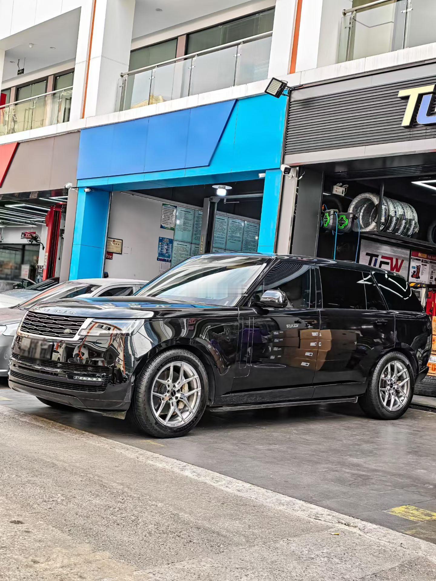 路虎揽胜21寸完工案例供参考