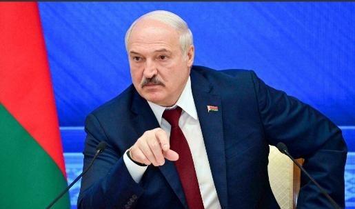 西方现在才想起来要围堵中国？晚了！卢卡申科的话说得很刺耳，但全是事实：给你们再过