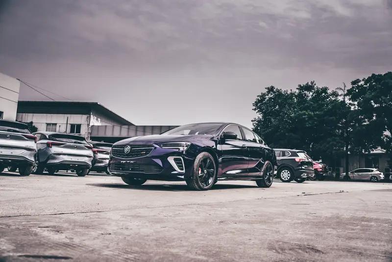 选君威、速腾还是思域，得看个人需求。如果追求强劲动力和运动感，君威GS是好选择