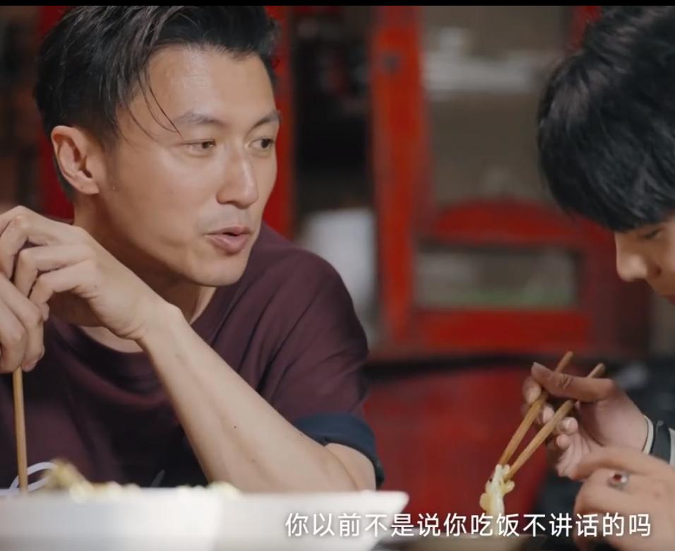 四年了，谢霆锋终于报仇了，而且大仇得报的那一刻，他更是开心的像个孩子一样！事