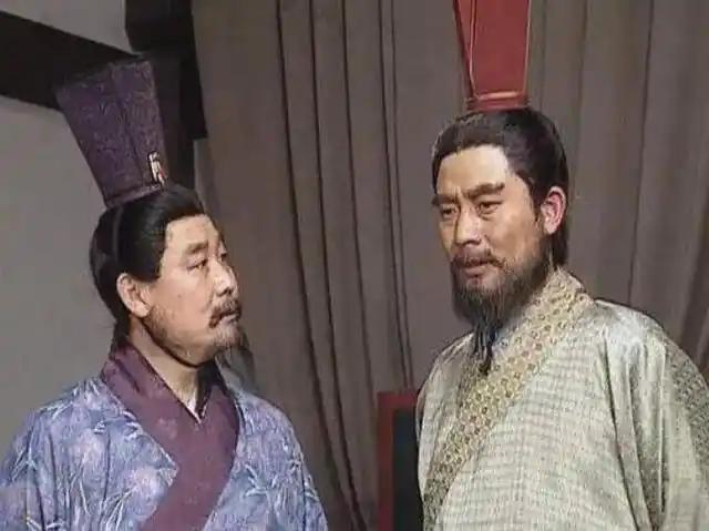 阎圃：张鲁手下的顶级谋士，一句话保全全族，得到马超老婆、曹操曹丕两代礼遇21
