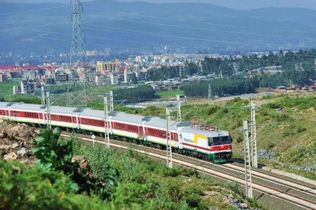 越南高铁，为什么未能像其他大型国际基建项目那样，引发中日德等“高铁大国”激烈竞标