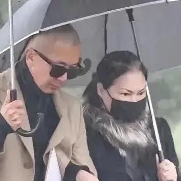 具俊晔终于不装了？7月12日，台媒爆料，具俊晔将在下周和S妈打遗产争夺官司，