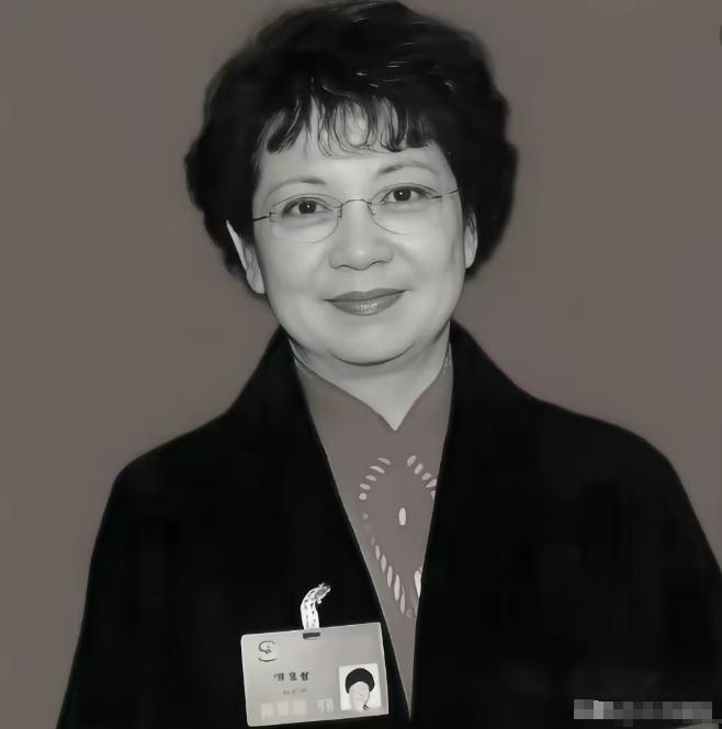 李维康去世了，看到她的死因，我破防了。她并非迫于生计，而是败给了普通人都难以躲开