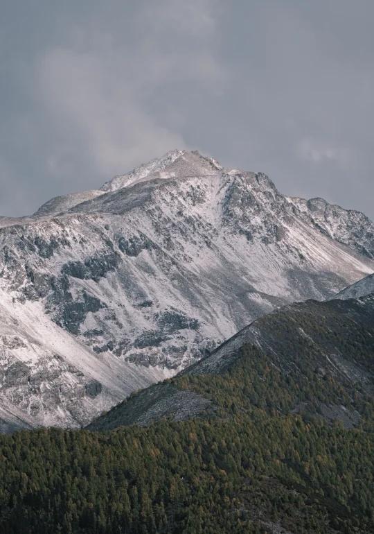 10月25日理小路自驾理小路day2行程：小金县-丹巴-八美-新都桥设备：