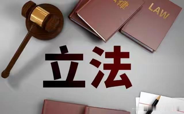 就目前的社会而言，取消通奸罪，流氓罪，是错误的。正是没有了这两样罪名，才导致通