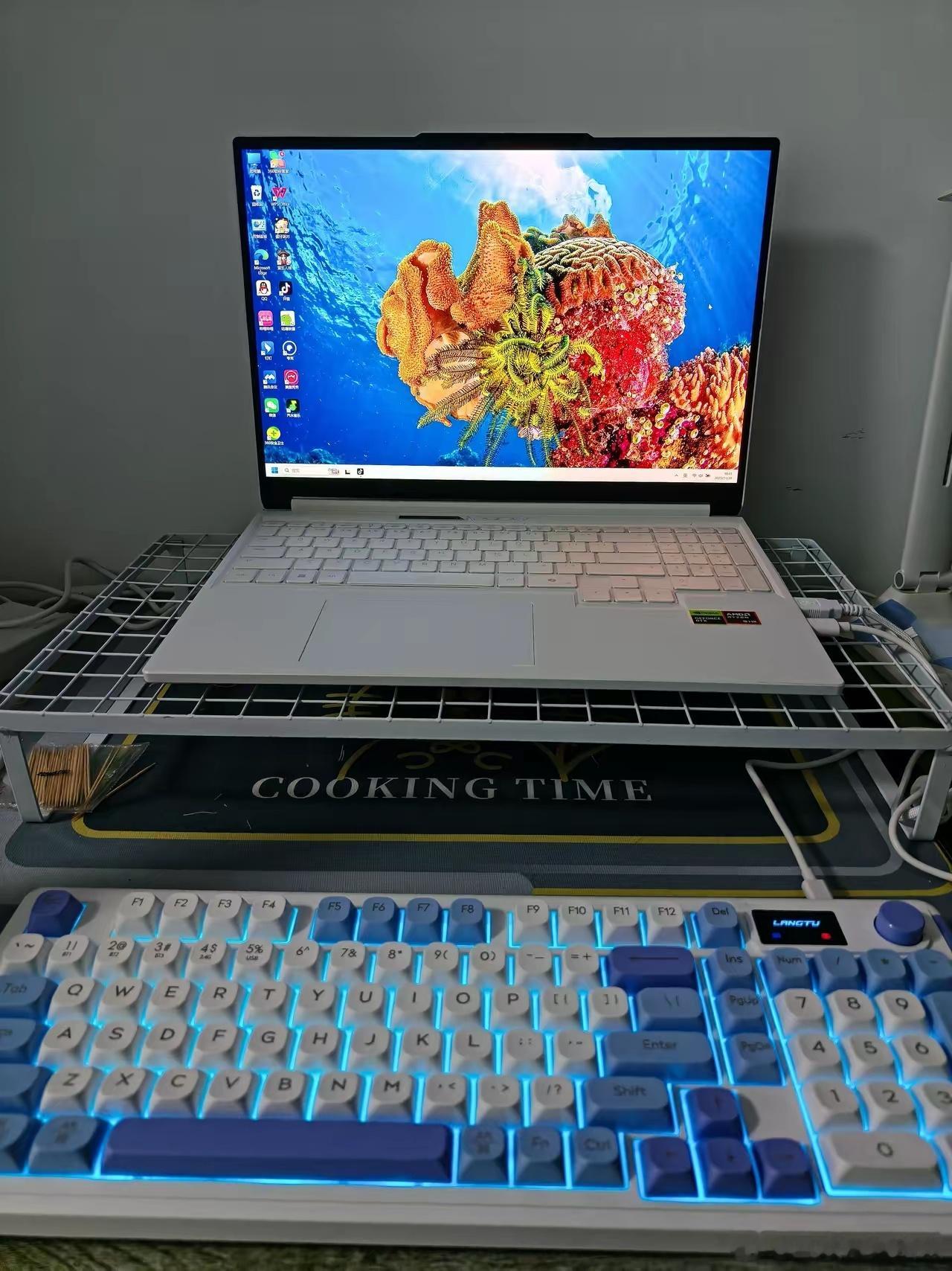 八零后如今连电脑游戏都不会下载了，以前痴迷的那些游戏，现在压根找不着影！为了孩子