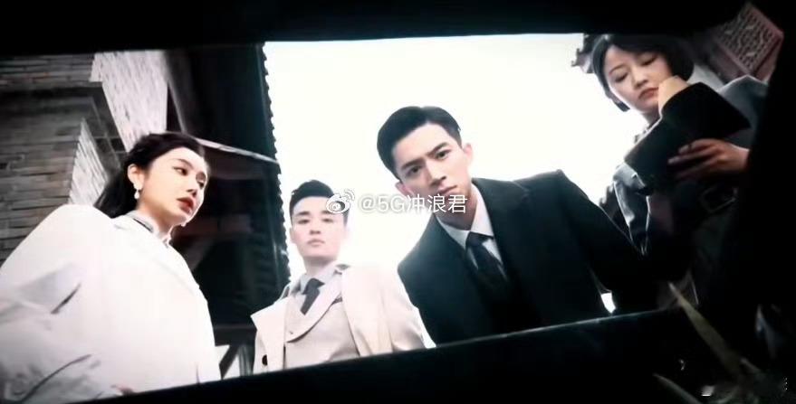 王星越这一段有晋江味儿了王星越把冷面探长演得有血有肉，既有禁欲感又有致命吸引力