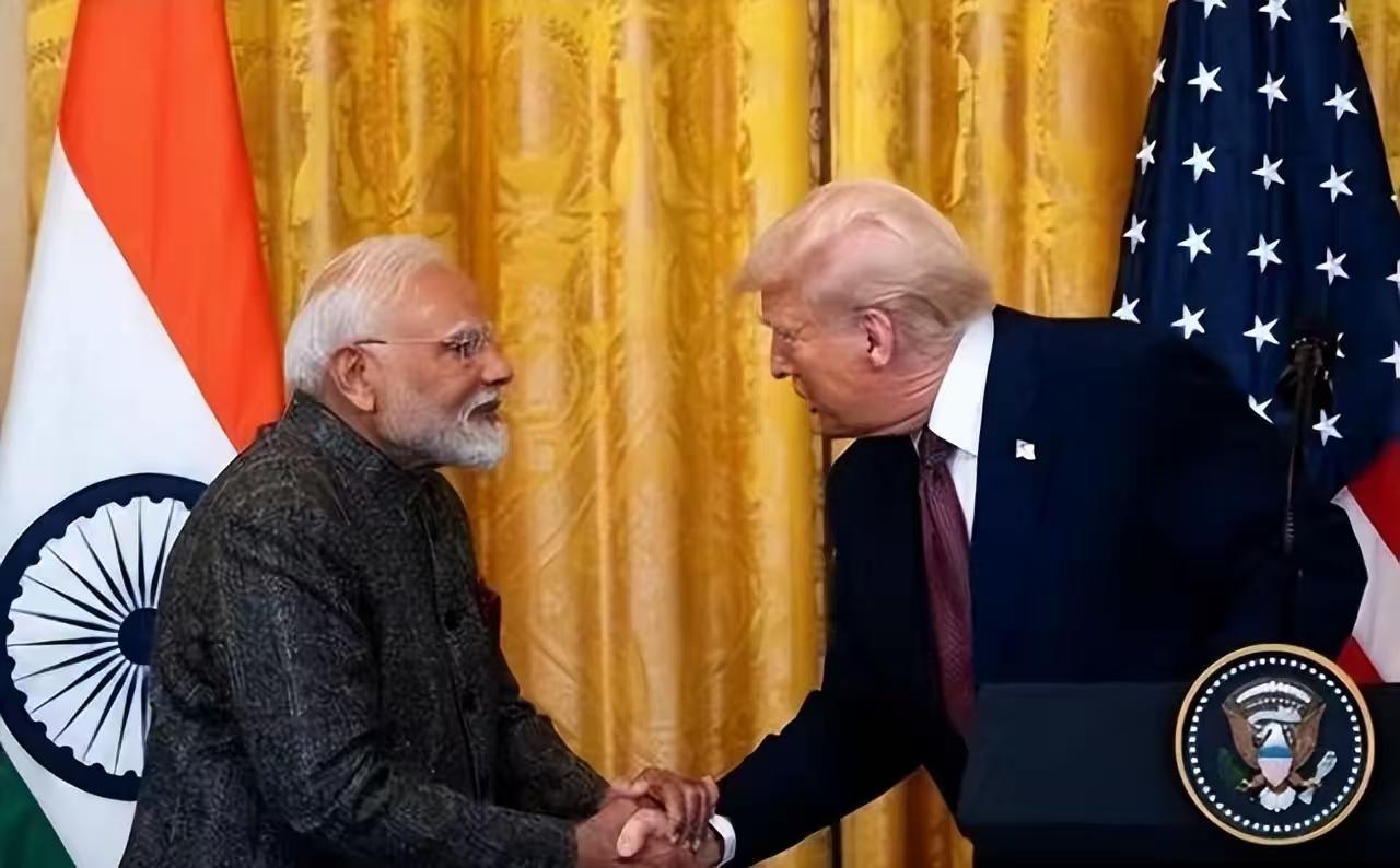 必须隆重表扬美印这波“世纪合作”，简直是双赢剧本的天花板！美国太“慷慨”了，