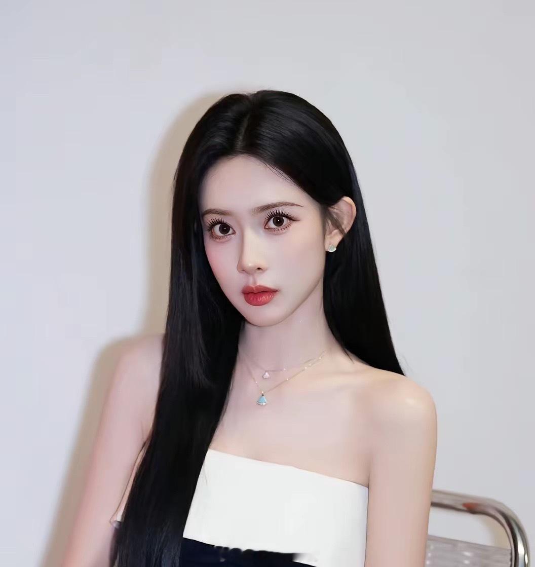 孟子义真拒了浪姐，本人亲口承认了，可谁能想到她没去比去的还火？你说这事逗不逗？浪