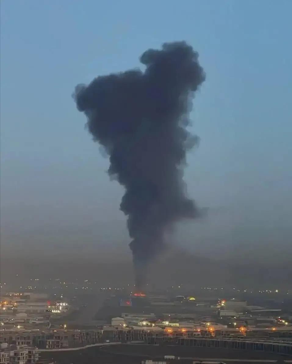 这场战争，伊朗只要能够把时间拖长，他就赢定了。你不要跟以色列和美国拼强度，你