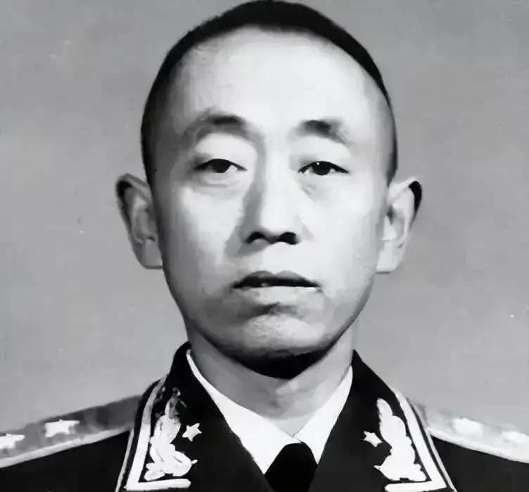 1983年，西路军老兵看大门时，无故被打死，凶手却只被判刑10年，兰州军区司令员郑维山知道后，怒道：
