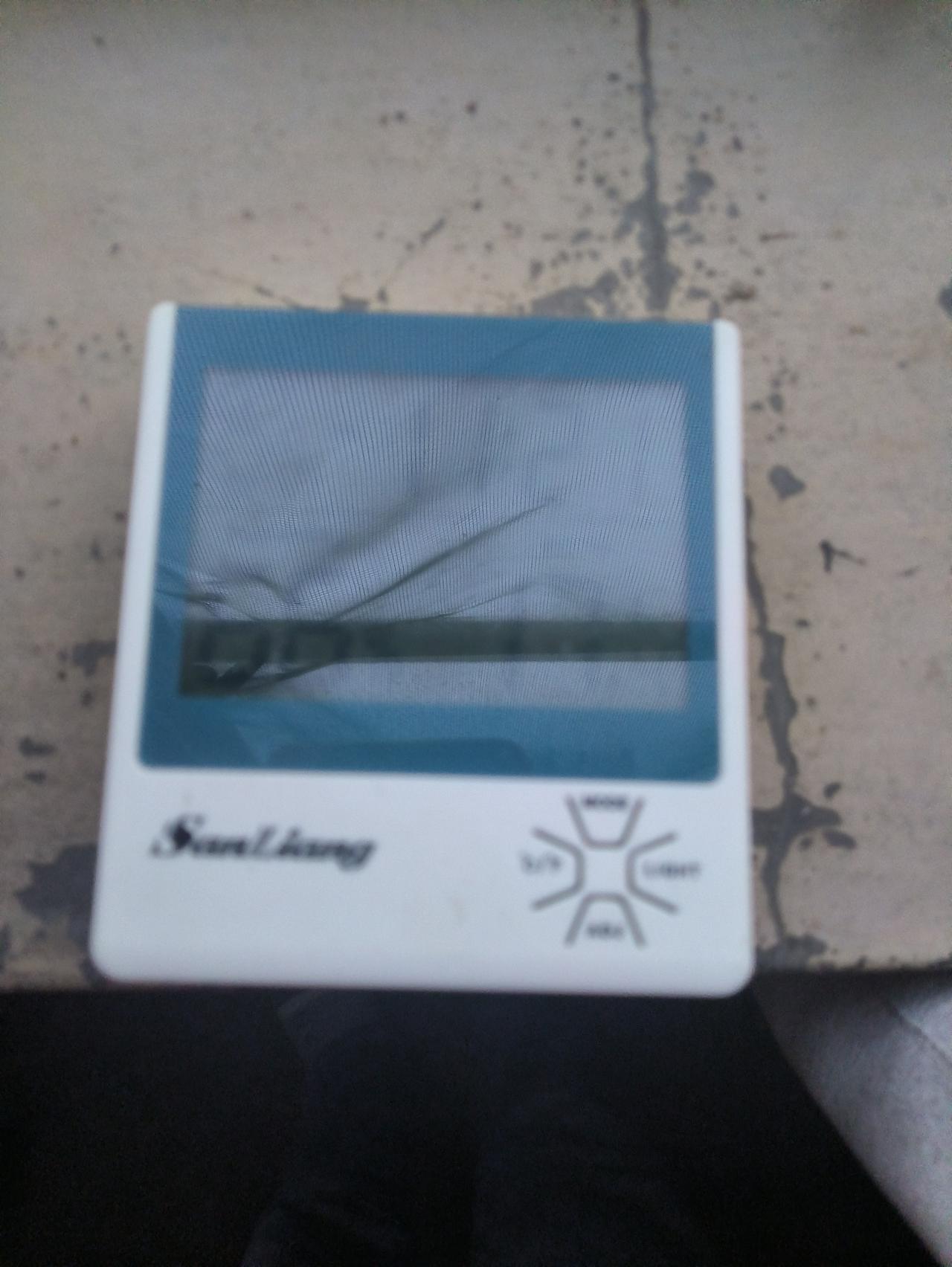 各位淄博市民，此时此刻在第一场寒潮来临之际，正式供暖开始之后，你们家的暖气是多少