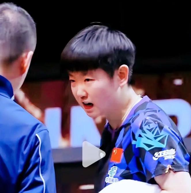 孙颖莎3:1击败叶伊恬的时候，为什么凶马琳了？我估摸着不是凶马琳，而是说裁