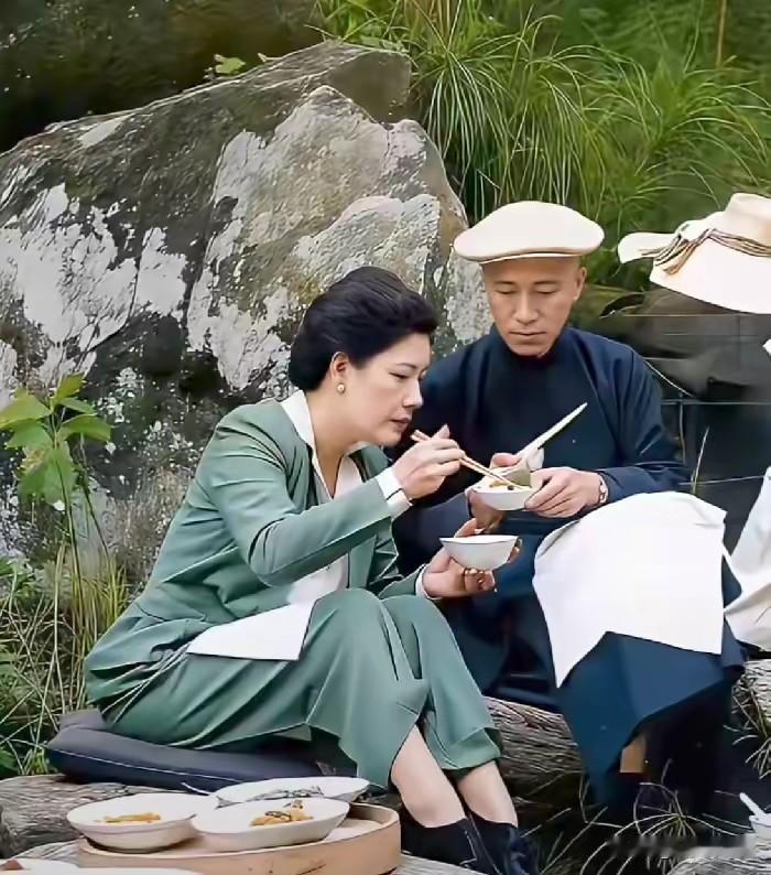 老蒋的这顶白帽子已经注定了他失败的结局