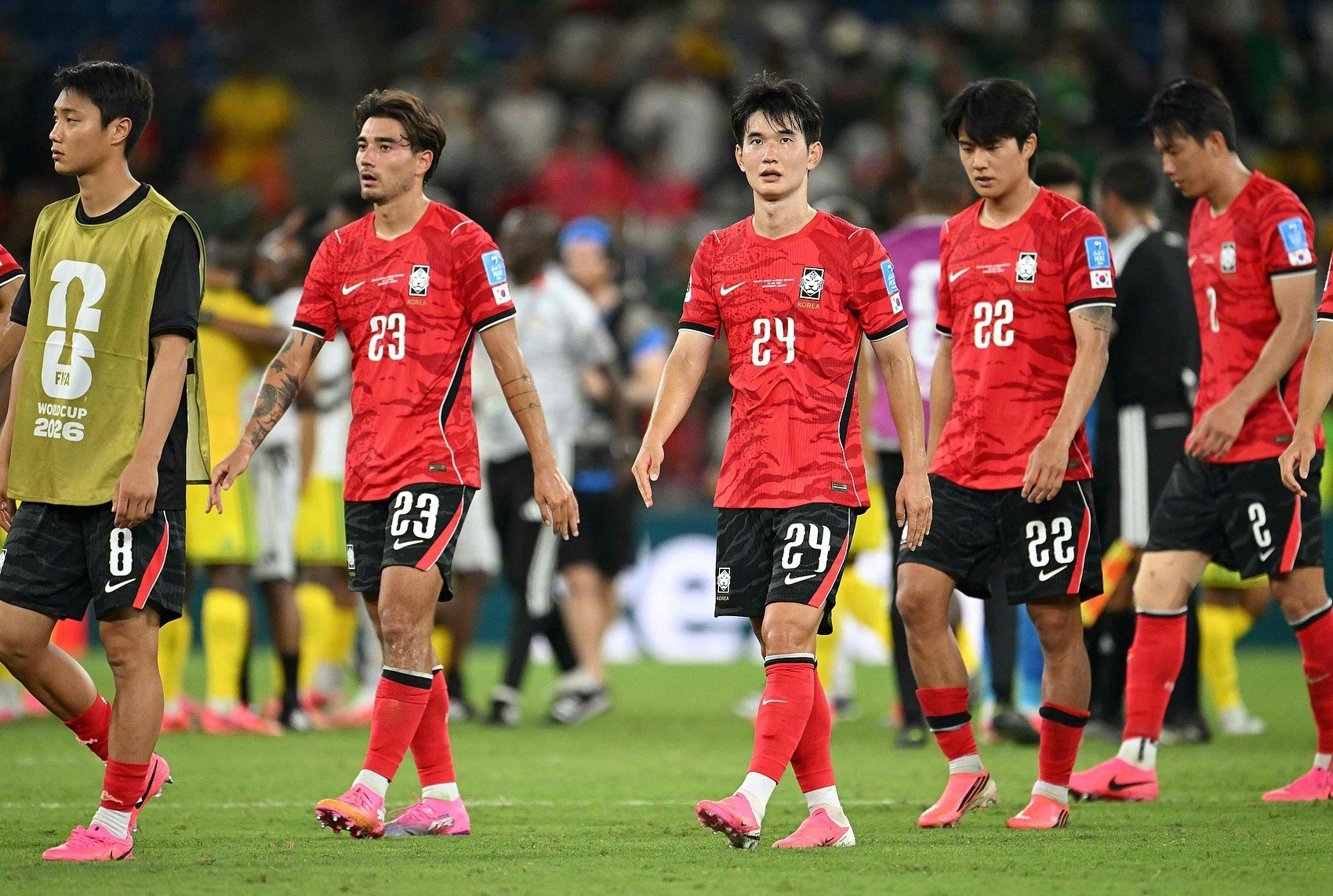 【六选四变五选三！塞内加尔大胜超越韩国，韩国出局还需3个条件】韩国小组第3已跌至