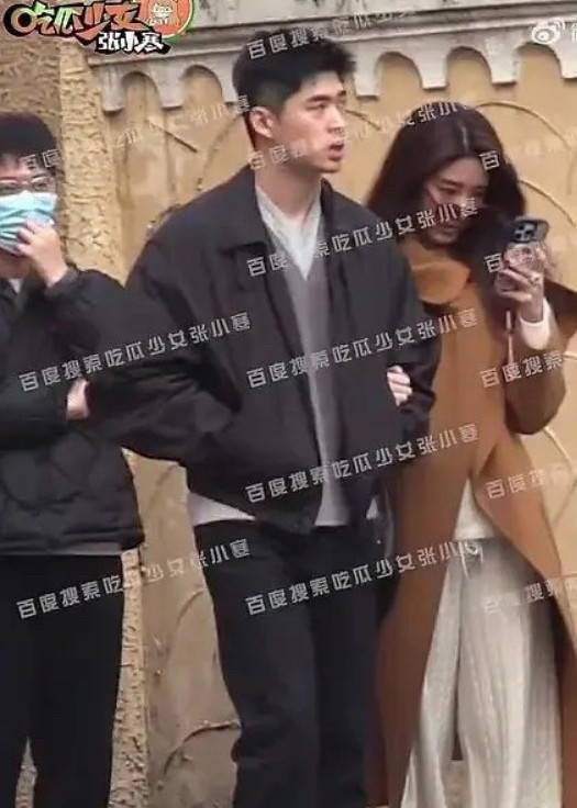 杨采钰的现任上热搜了