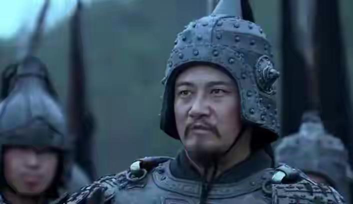 邓艾坐在囚车里，手脚都戴着铁链。这位一个月前率军攻灭蜀汉的头号功臣，此刻成了阶下