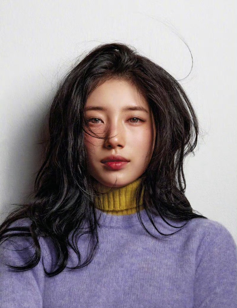 裴秀智Harper’sBAZAAR新加坡版八月刊封面CELINE女孩​