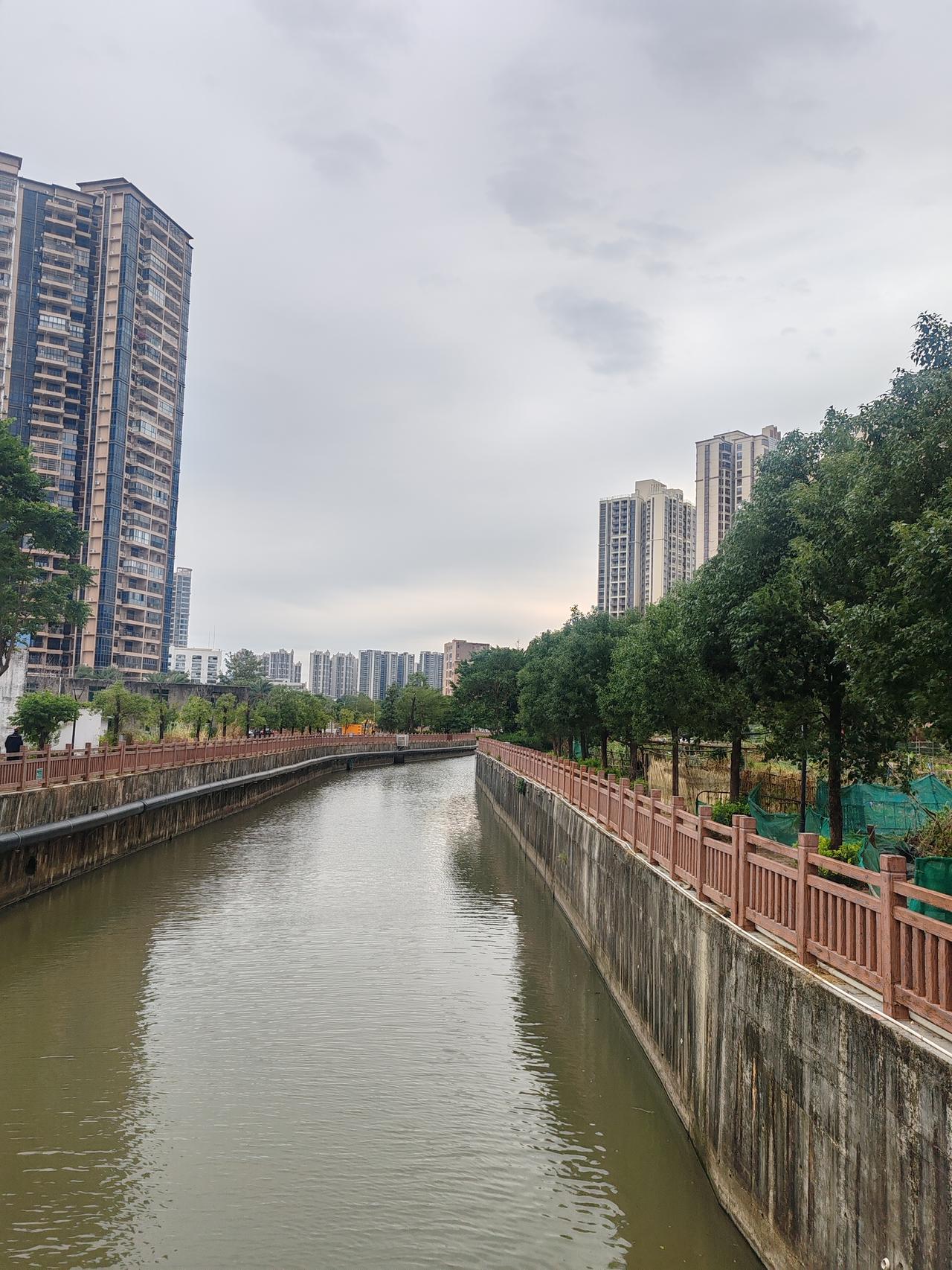 广东72种地方方言,你了解几种?只知道有3大方言。第一是粤语，也称白话、广东话，